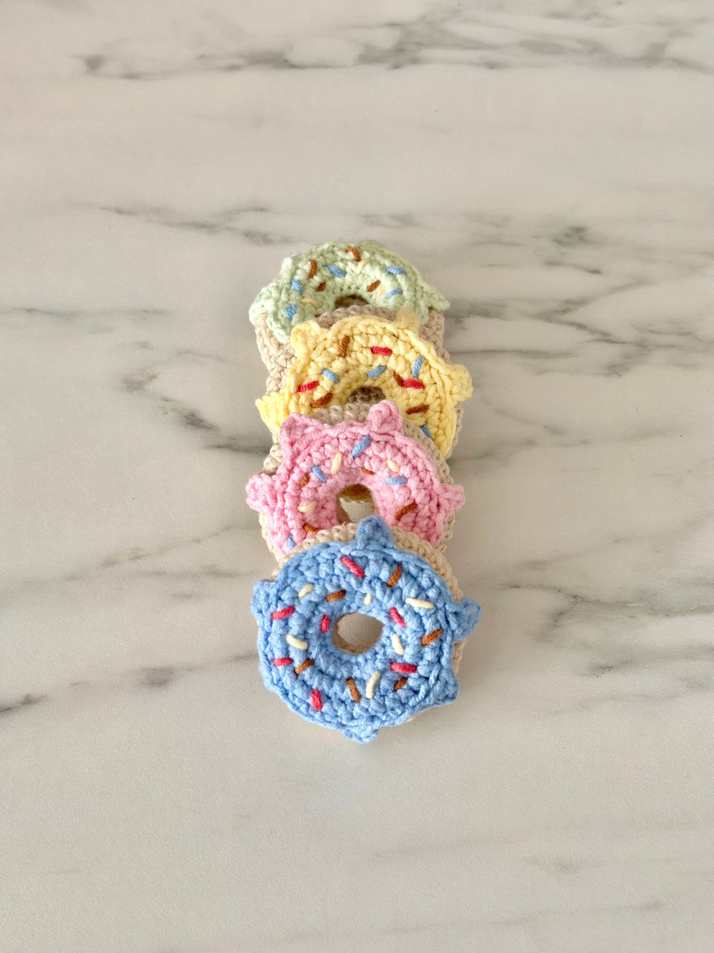 Lot de 4 mini donuts au crochet – Spécial chats gourmands 🍩🐾