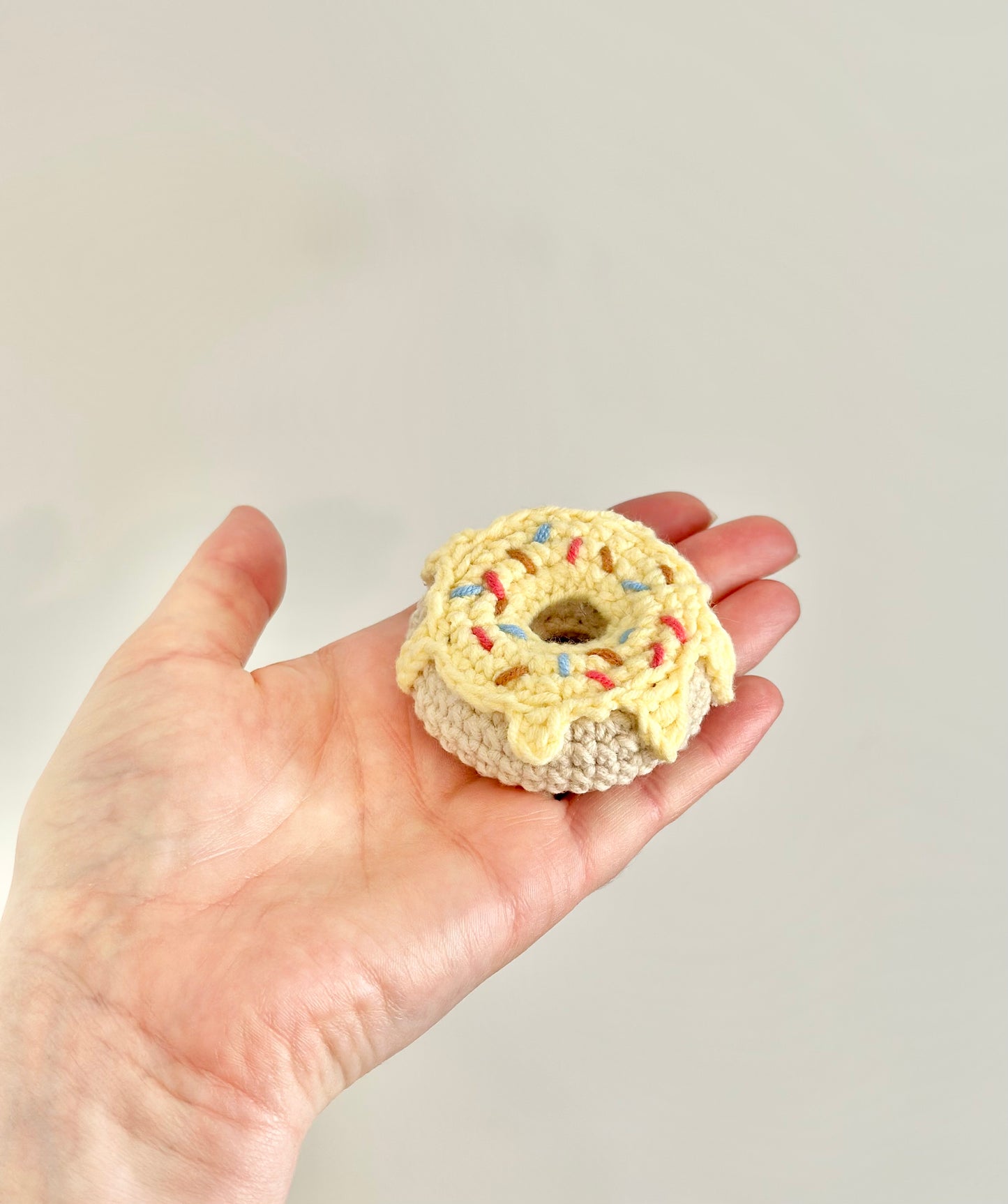 Lot de 4 mini donuts au crochet – Spécial chats gourmands 🍩🐾
