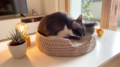 Panier pour chat en coton recyclé & coussin en fourrure Oeko-Tex 🐾